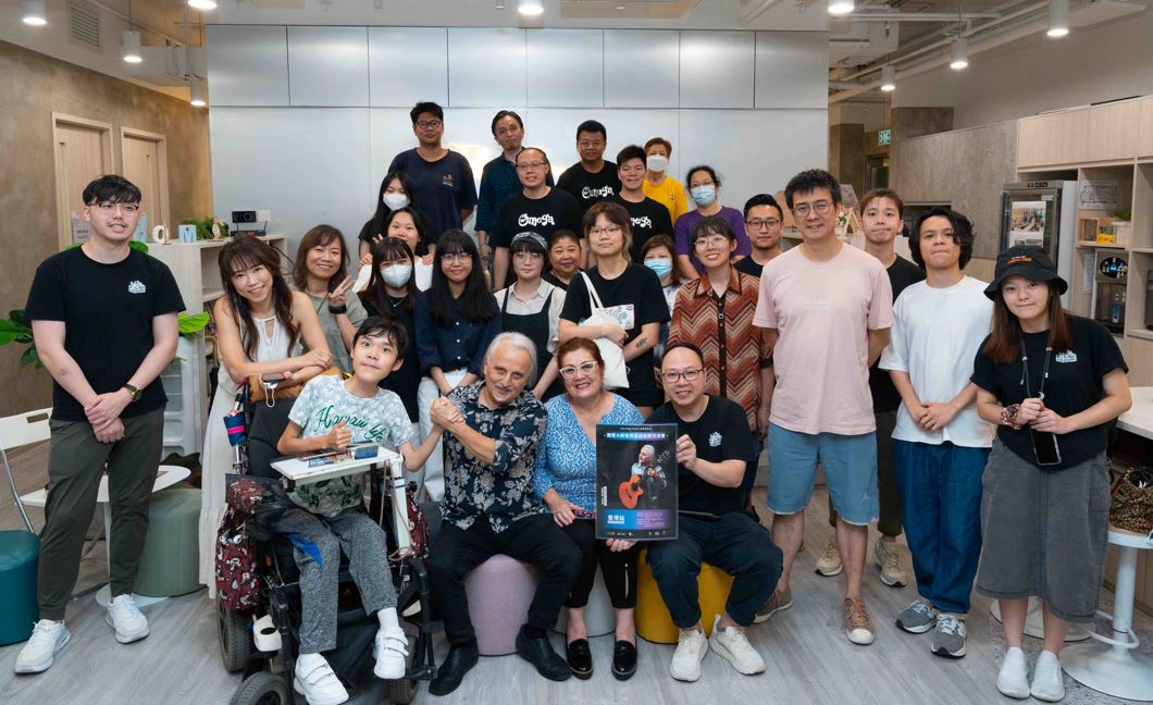 獨臂大師親身鼓勵罕病童