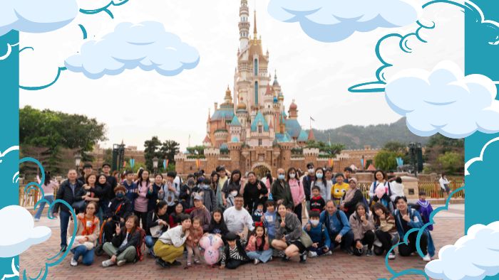 Children's Tour Of Disneyland