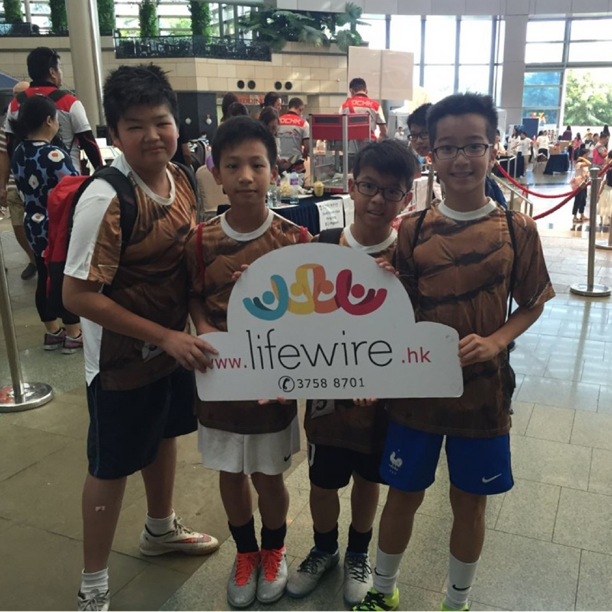 Lifewire And You「Children's Charity Walk」