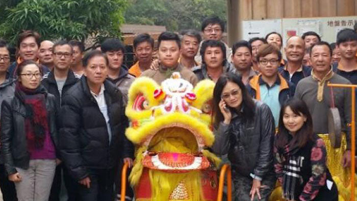 羊年愛心醒獅籌款行大運…咩!