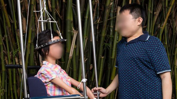 玻璃骨女孩的真實自白…… 玻璃骨女孩的真實自白……